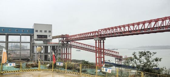 Buy Customized Power Bulk Material Conveying System Fixed Belt Conveyor online manufacture